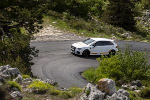 Continental_BlackChili_18_058