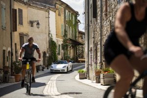 Continental_BlackChili_18_097