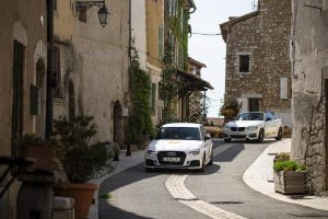 Continental_BlackChili_18_101