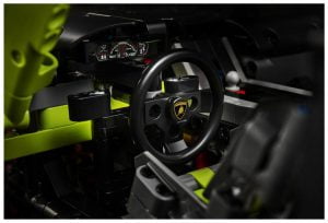 Lego-Technic-Lamborghini-Sian-21