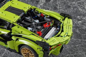 Lego-Technic-Lamborghini-Sian-68