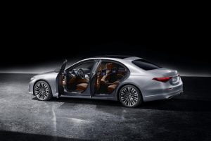 2021-Mercedes-Benz-S-Class-48