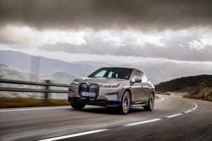 BMW-iNext-SUV-22