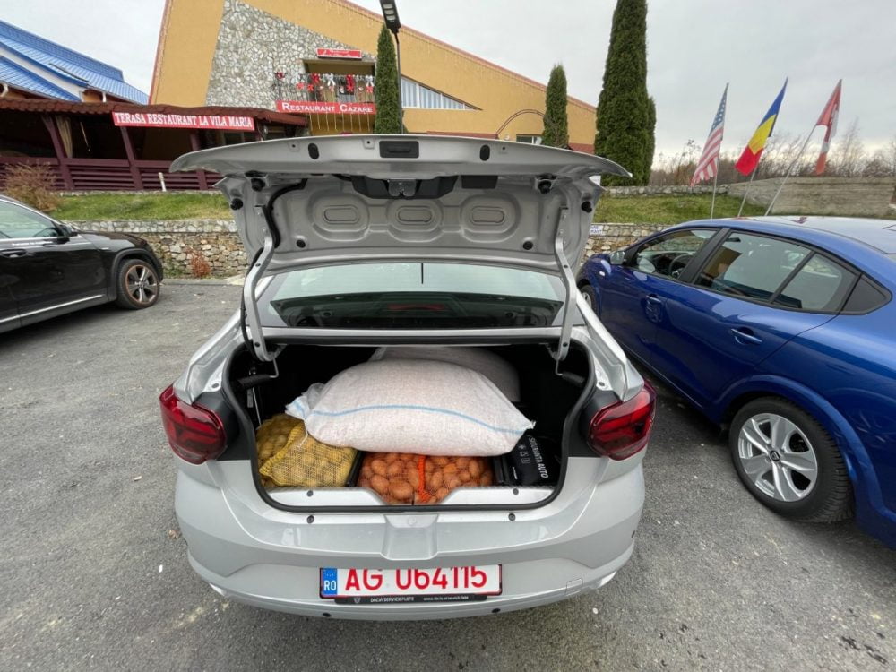 8ef352a3-0ac8-4055-9231-a50d43555ae0