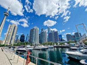 Cristian Scutariu cu BMW R 18 B în Canada (2)