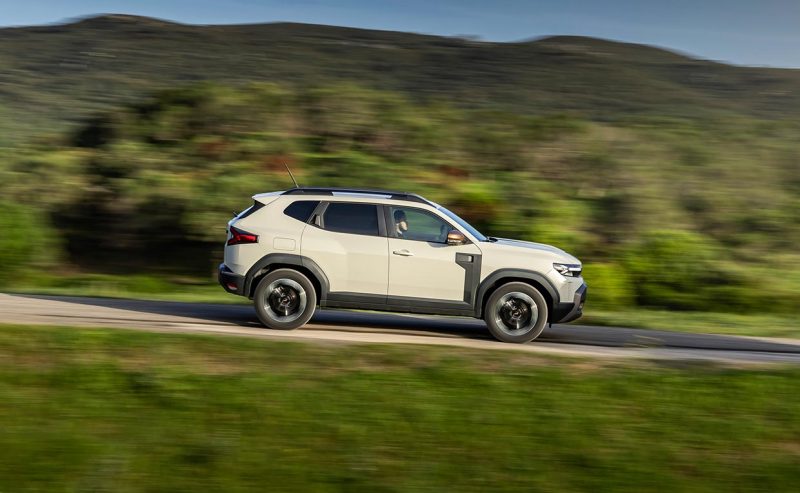 Dacia coboara preturile in Romania